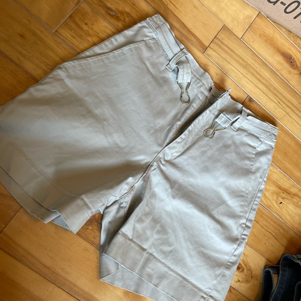 Woman’s shorts